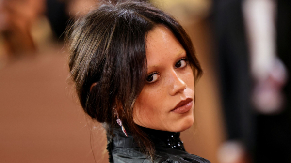 Jenna Ortega’s Brows Are Back—See the Photos